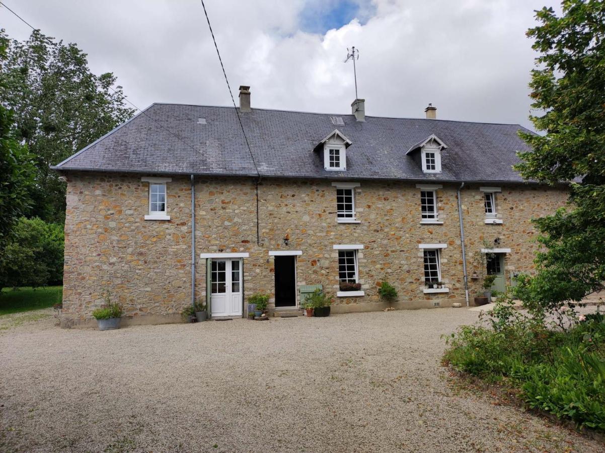 La Maison Des Tilleuls Saint-Germain-Sur-Seves Kültér fotó