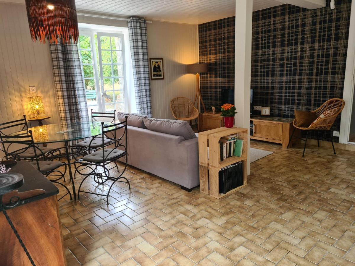 La Maison Des Tilleuls Saint-Germain-Sur-Seves Kültér fotó