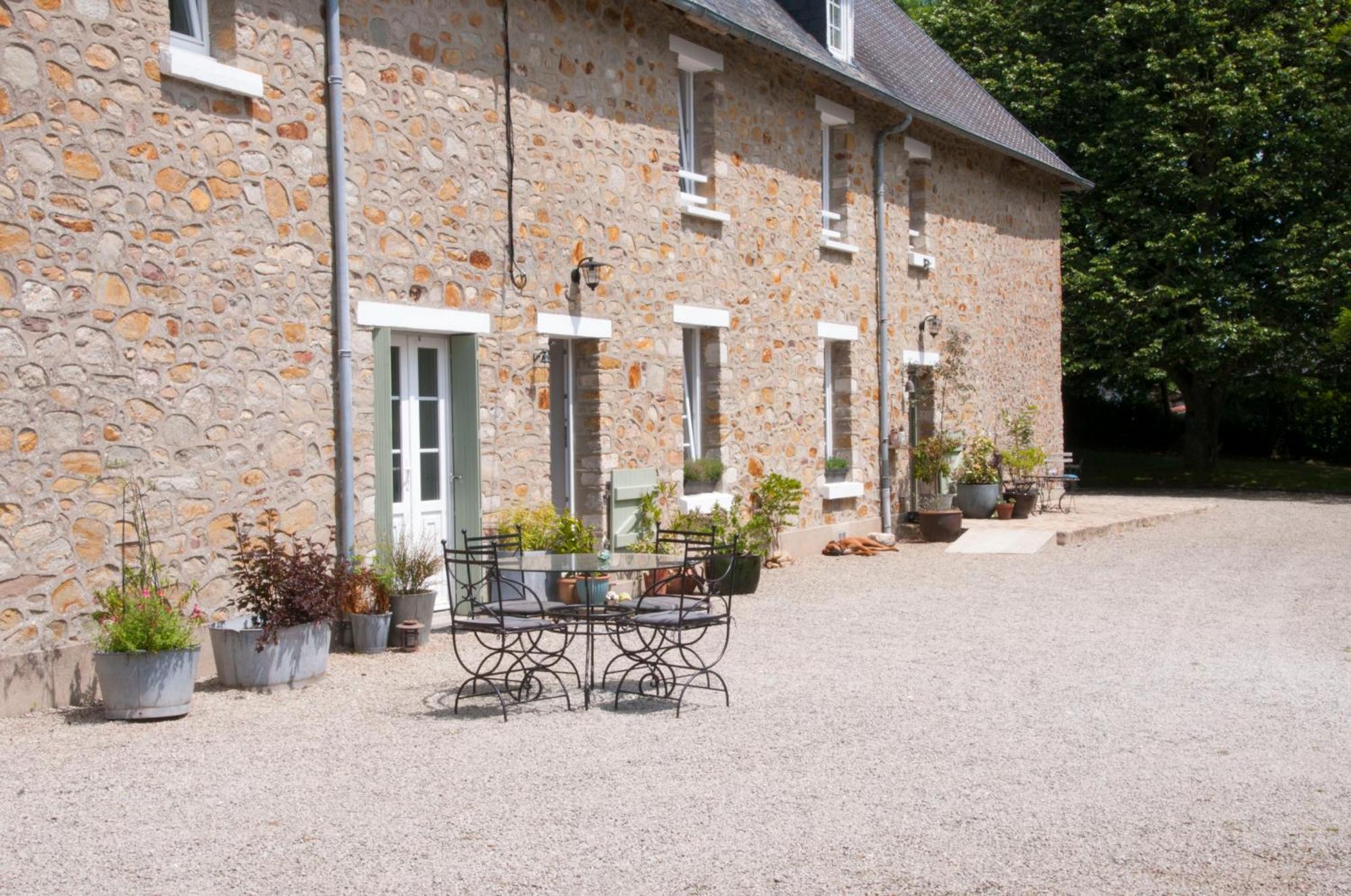 La Maison Des Tilleuls Saint-Germain-Sur-Seves Kültér fotó